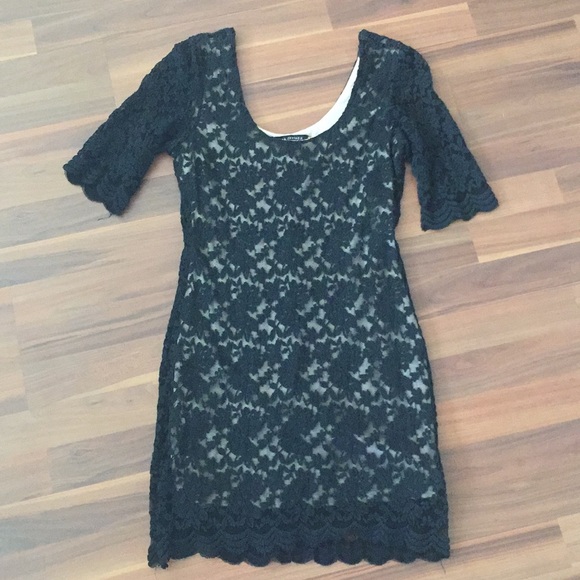 Black shear lace mini dress - Picture 4 of 4